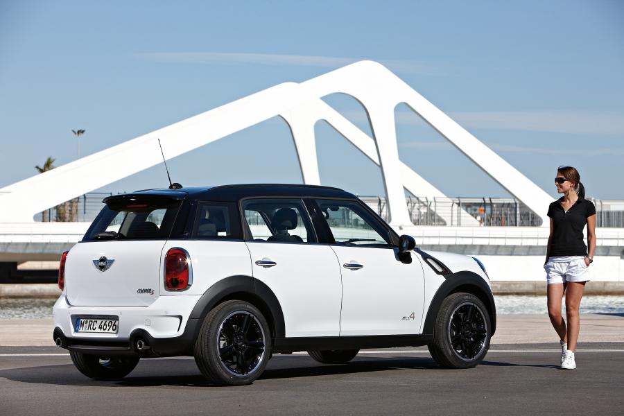  Mini Cooper Countryman S All4 2010 года  (фото 51 из 67)